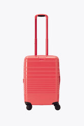 BÉIS x poppi The Carry-On Roller in Glossy Fruit Punch